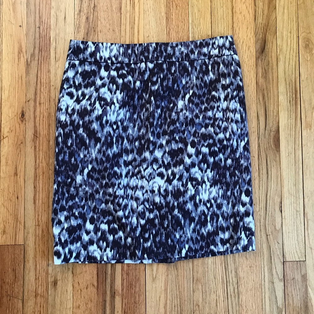 J.Crew stretch size 10 purple leopard skirt